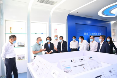 吳忠瓊率贛州黨政考察團(tuán)赴廈門 智能家居產(chǎn)品研發(fā)的跨界學(xué)習(xí)與區(qū)域合作新視野